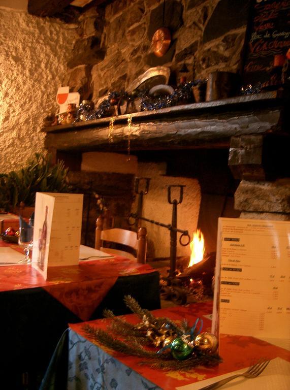 Auberge Des Pyrenees Sainte-Marie-de-Campan Exteriér fotografie